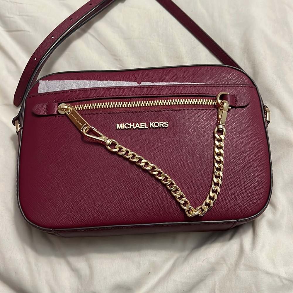 Michael kors cross body , burgundy